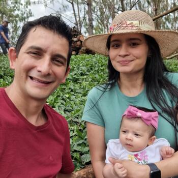 Padre/madre Cali: LINA