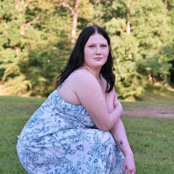 Babysitter in Crossville: Courtney
