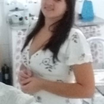 Babysitter Osasco: Simone