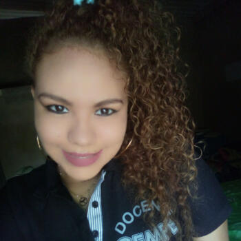 Babysitter in Copacabana: Kelly Jhoana