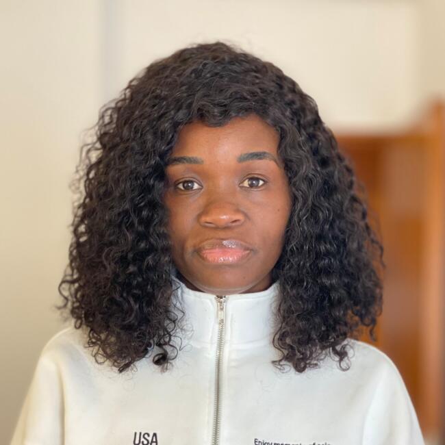 Ama em Sintra: Marcelina