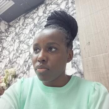 Babysitter in Sharjah city: Faith