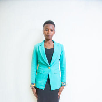 Babysitter em Lagos: Beatrice