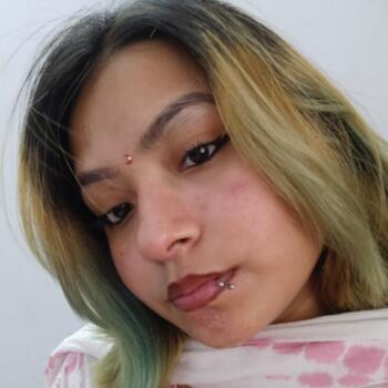 Babysitter Delhi: Durga