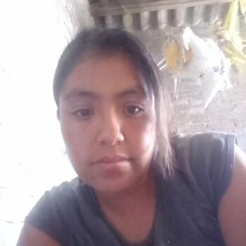 Niñera en Los Reyes La Paz: Erika