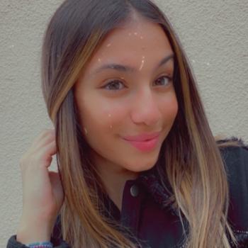 Baby-sitter Rueil-Malmaison: Arzu