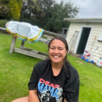 Babysitter in Masterton: Chadoe