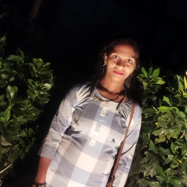 बम्बई में बेबीसिटर: Soni