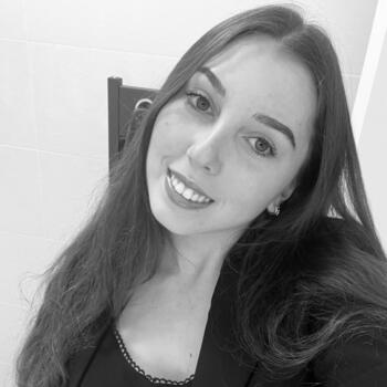Babysitter Bourg-lès-Valence: Camille