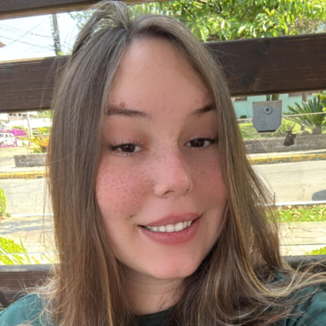 Babysitter in Gramado: Sabrina