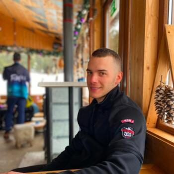 Babysitting job in Malibu: babysitting job Tommy