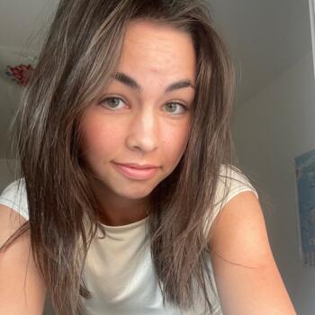 Varuška Celje: Neža