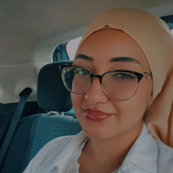 Babysitter a Roma: Hoda