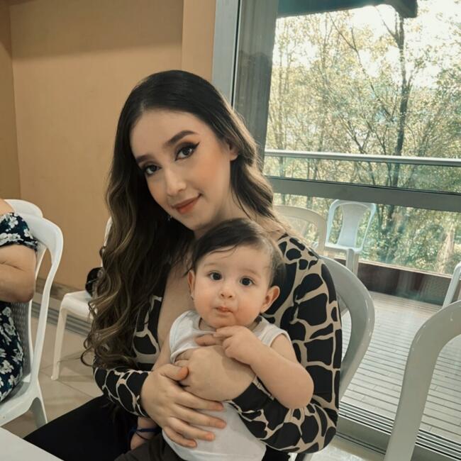 Trabajo para niñera en Medellín: Sara