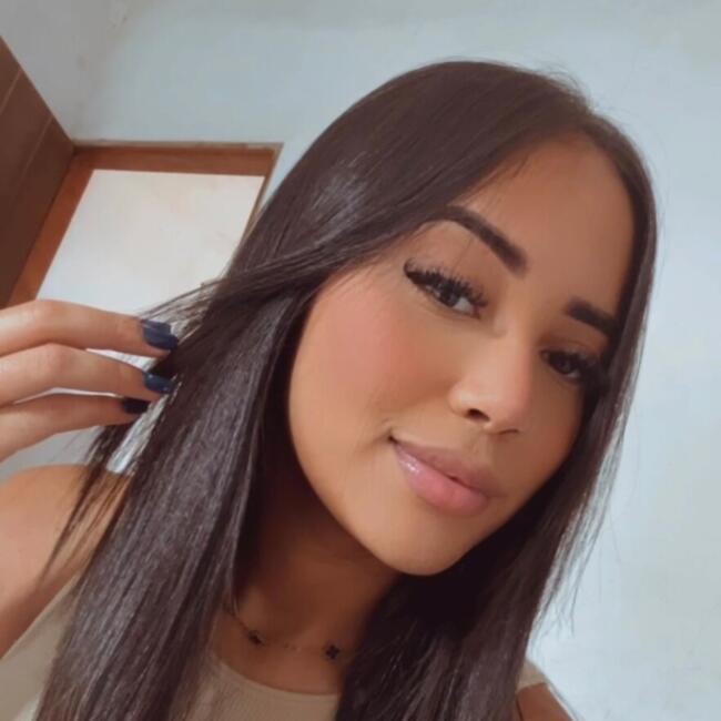 Babysitter in Ferraz de Vasconcelos: Evellyn