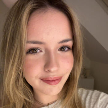 Baby-sitter Mézières-lez-Cléry: Camille