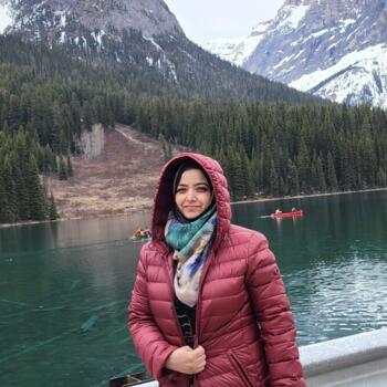 Babysitter Calgary: Samina