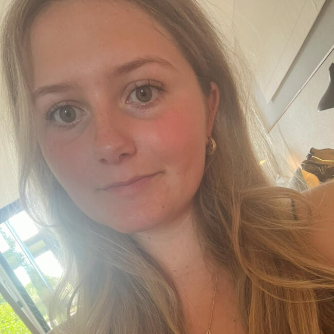 Babysitter in Auckland: Issy