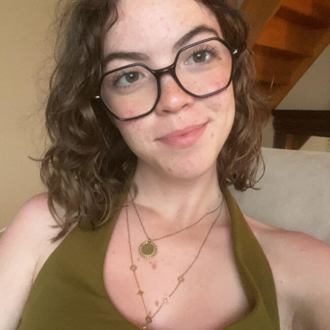 Babysitter in Saint-Ouen-en-Belin: Maëlle