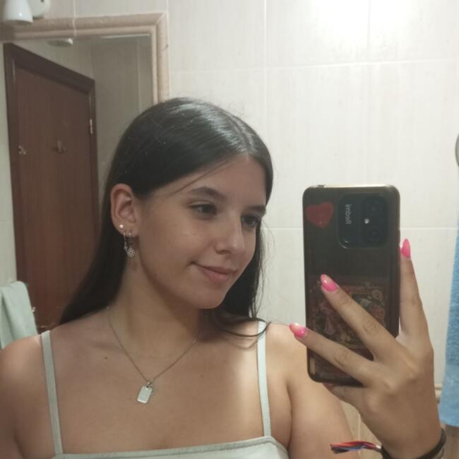 Babysitter in Torrejón de Ardoz: Claudia