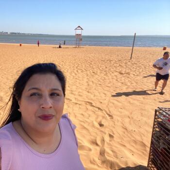 Niñera en Pilar: Angelica