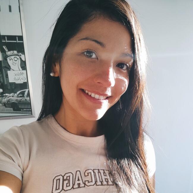 Babysitter in Lisbon: ESTEFANIA
