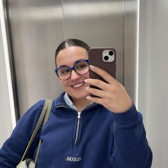Babysitter in León: Nuria