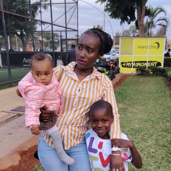 جليسة أطفال في الدوحة: Ann