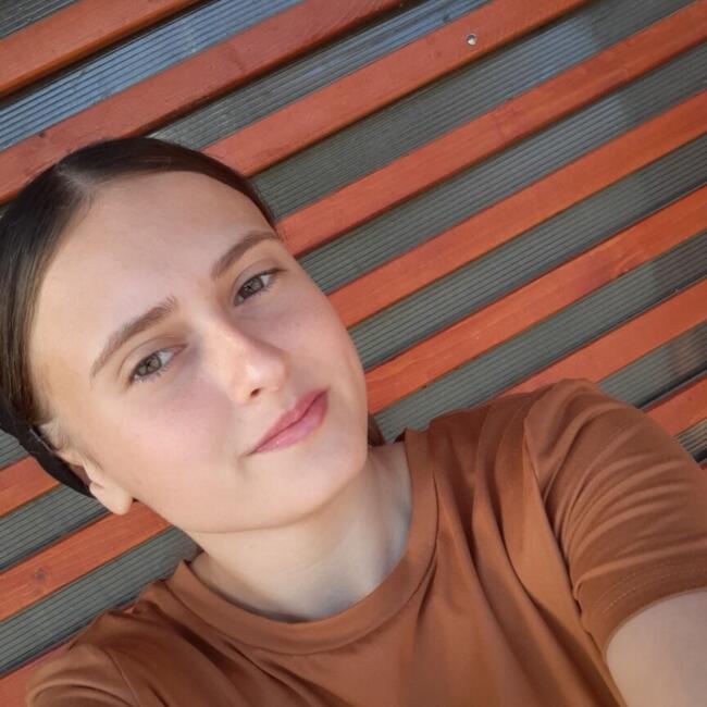 Babysitter in Suceava: Cristina