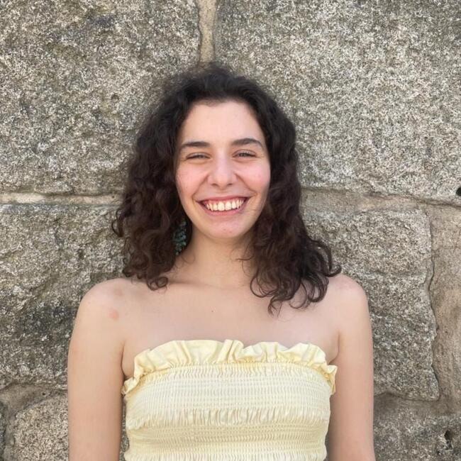 Babysitter in Santo Varão: Mariana