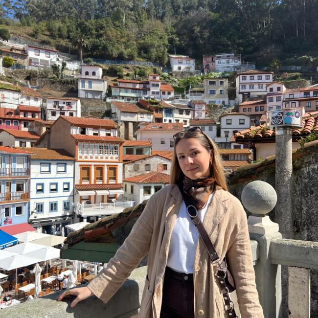 Babysitter in Ames: Salomé