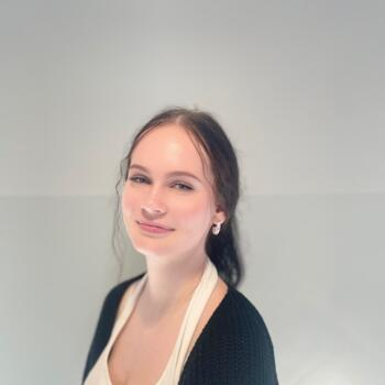 Babysitter in Rostock: Laura