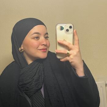 Baby-sitter Agen: Sarra