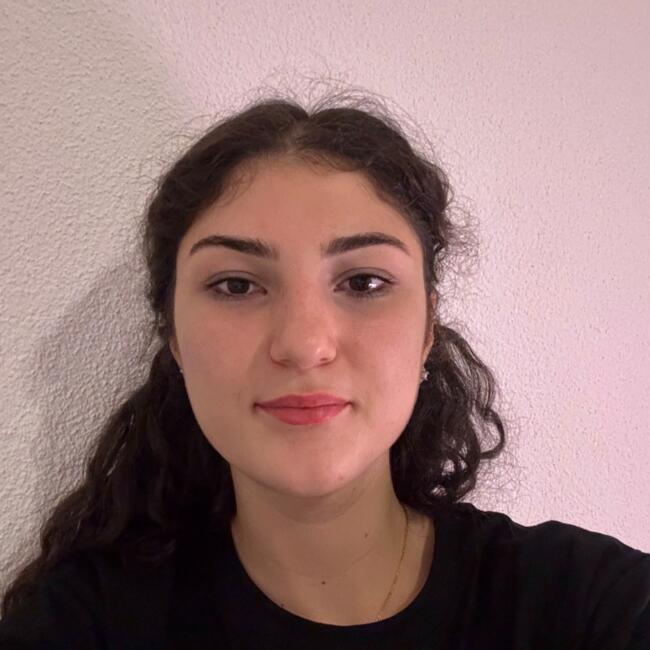 Babysitter in Fällanden: Chiara