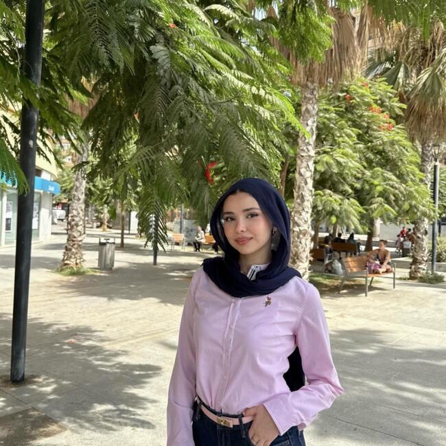 Babysitter a Milano: Samiha