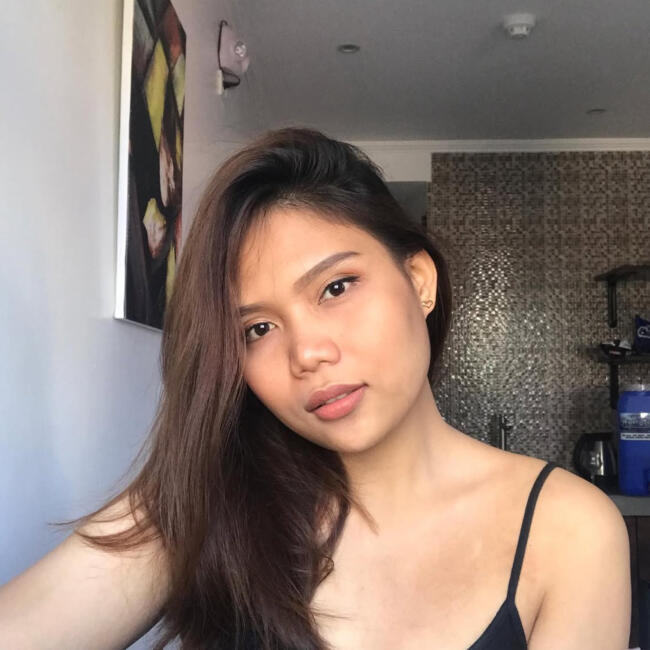 Babysitter in Belgrade: Shiela Mae