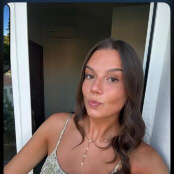 Babysitter in Brest: Salomé