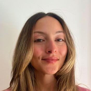 Babysitter in Berlin: Camila