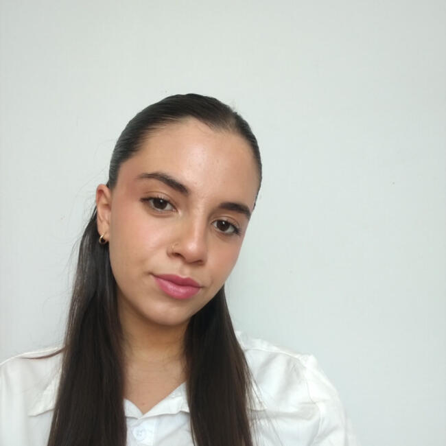 Babysitter a Mariano Comense: Giulia