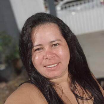 Babysitter in Parauapebas: Gabriela