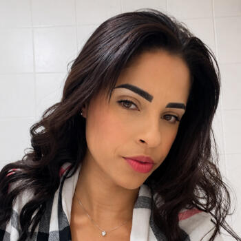 Babysitter in Osasco: Nayara