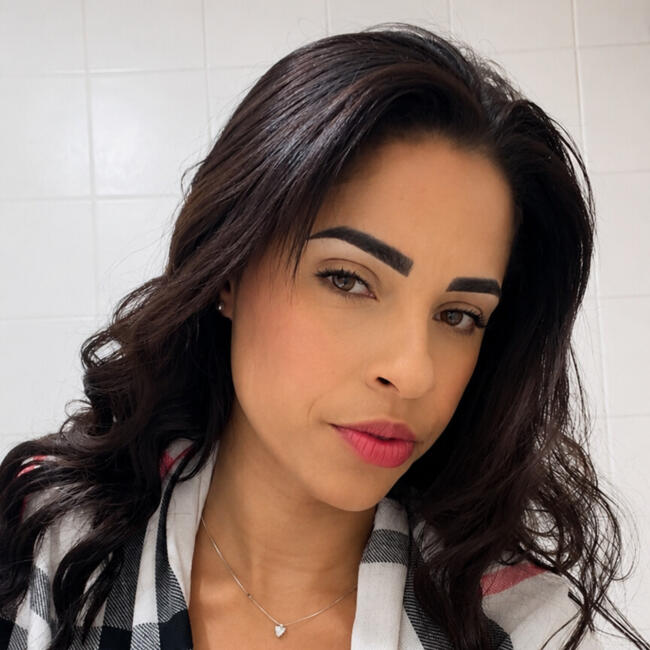 Babysitter in Osasco: Nayara
