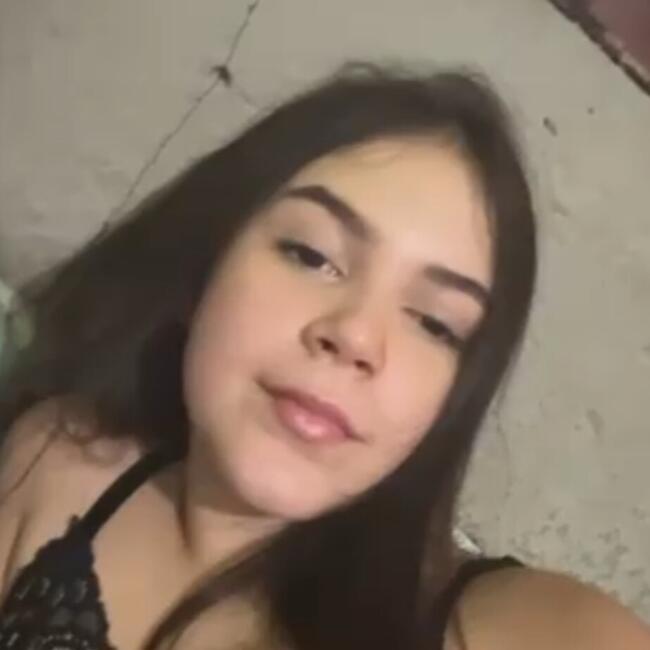 Babysitter in Ariranha: Esthefany