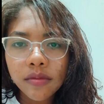 Babysitter in Vinhedo: Renata
