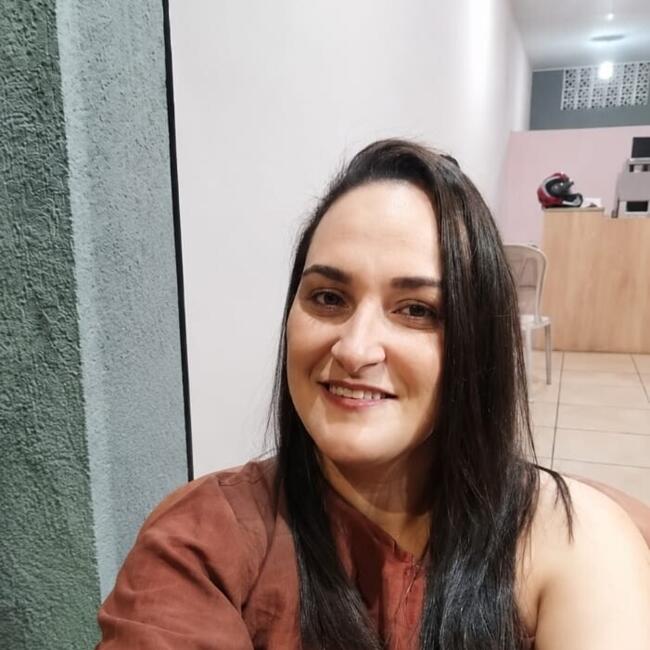 Babysitter in Pedro Leopoldo: Ana