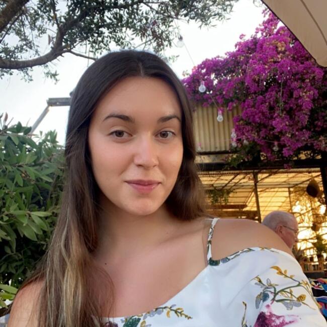 Babysitter in Ferreiras: Sofia