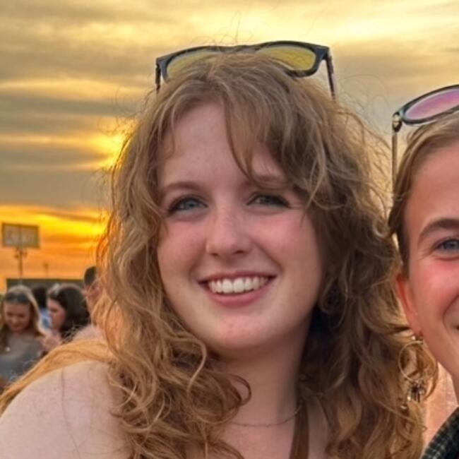 Babysitter in Sheffield: Violet