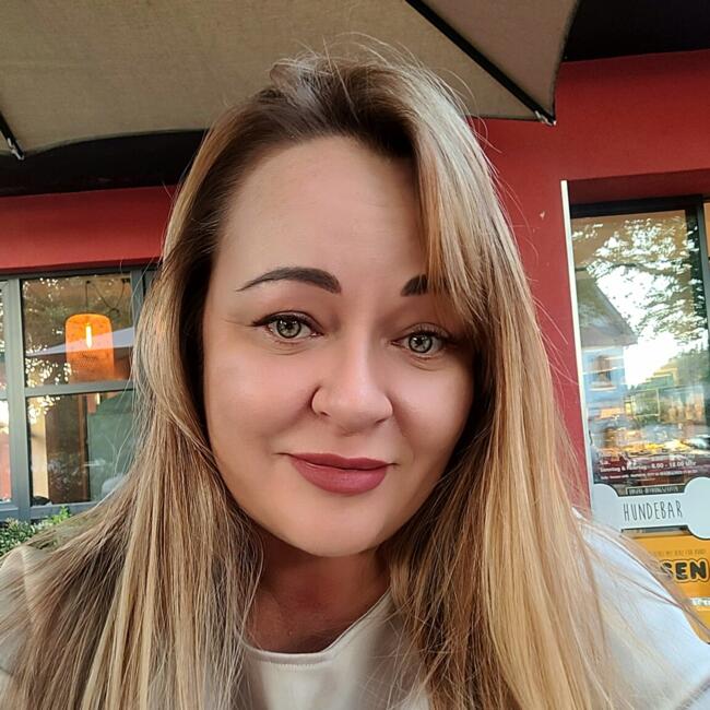 Babysitter in Cologne: Yulia
