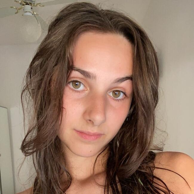 Babysitter in Ballersdorf: Cecile