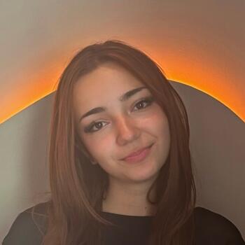 Babysitter in Etterbeek: Juliette